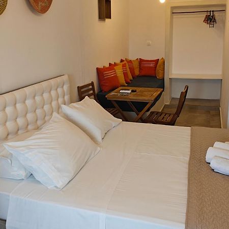 Joannes Vacation Rooms Adamantas  Pokoj fotografie